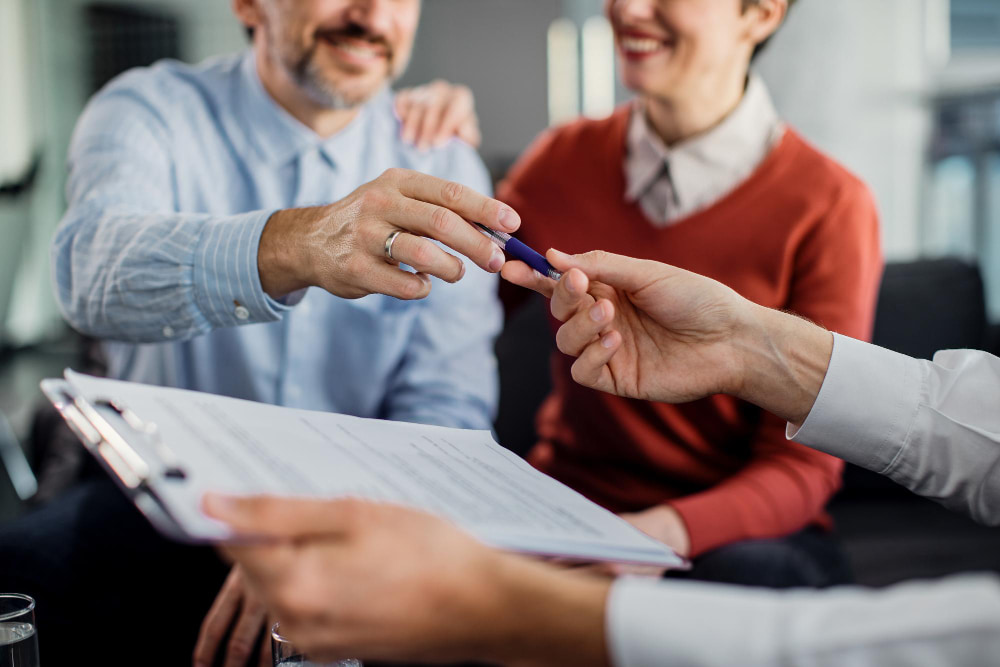 Como funciona a caução em um contrato de aluguel? 
